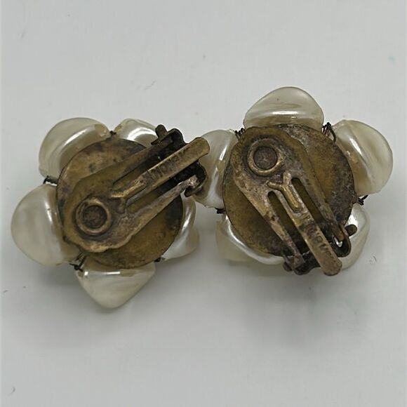 Vintage Earrings – Clip-On Neutral Glam AB Nature - Picture 5 of 14